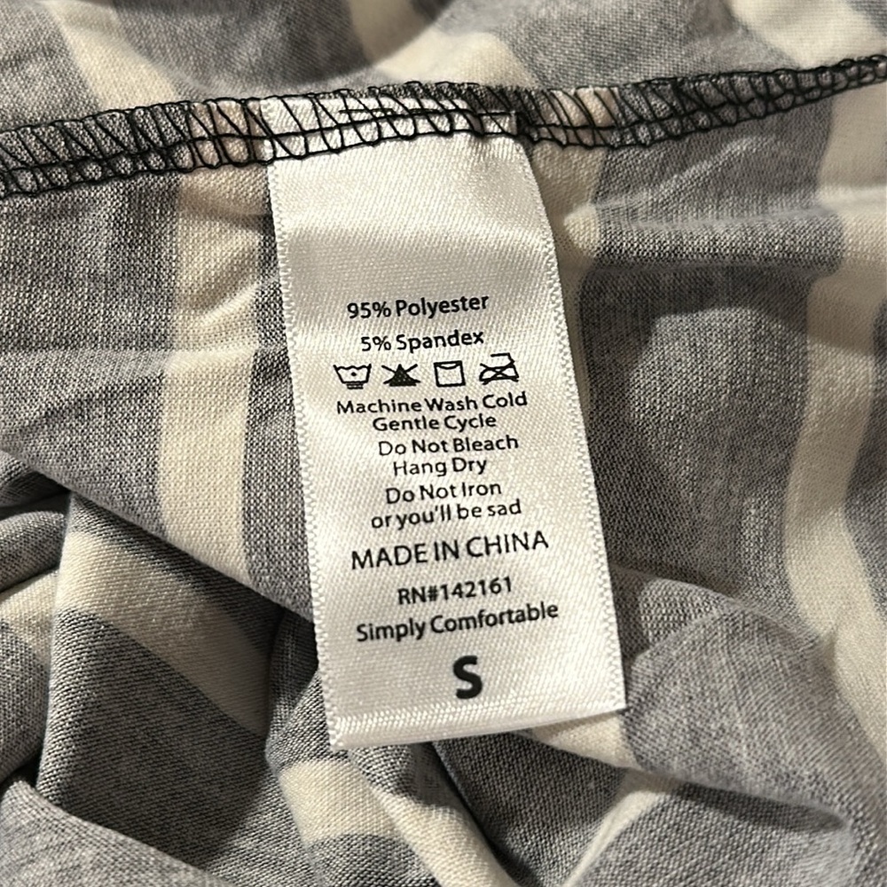 LulaRoe Carly Midi Dress High Low Hem Stretchy Comfortable Black & White S 6-8 - Picture 13 of 15